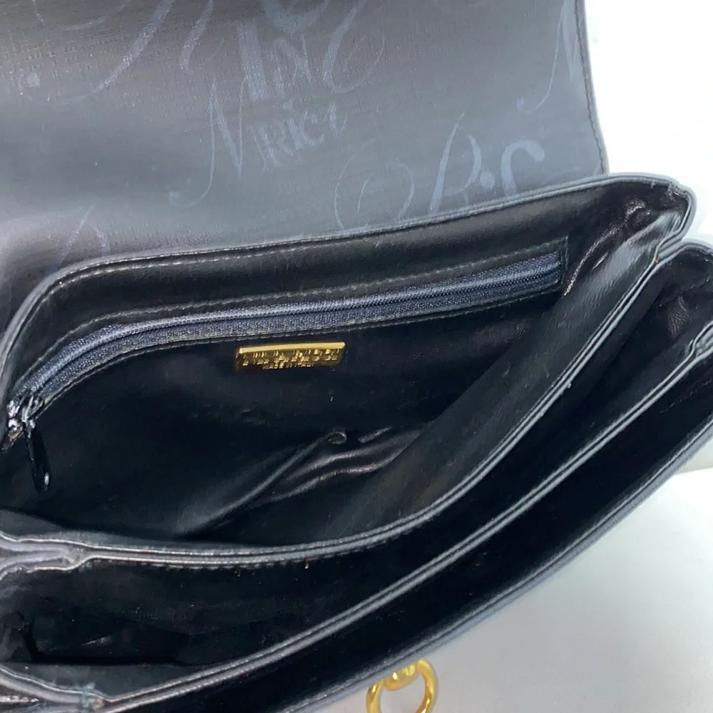 Authentic Nina Ricci crossbody Bag_10